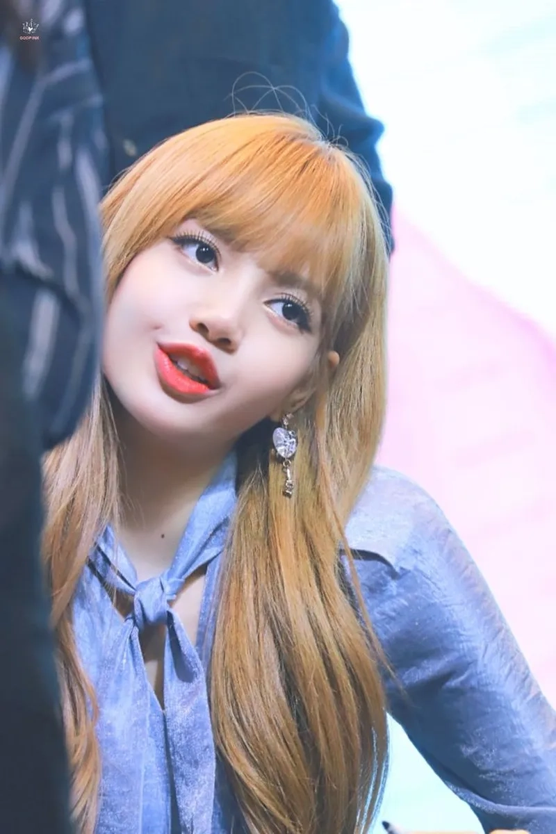 Hình blackpink meme độc đáo và hài hước, thích hợp chia sẻ.