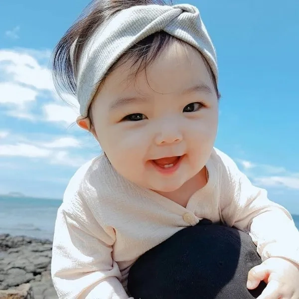 Avatar đôi em bé cute là lựa chọn ngọt ngào cho cặp đôi