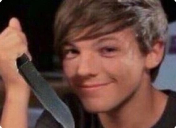 Khi mèo cầm phóng lợn meme, mọi thứ trở nên thú vị và không thể thiếu tiếng cười.