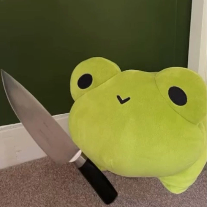 Meme mèo cầm súng ff tạo ra một bầu không khí vui nhộn và hài hước đặc biệt.