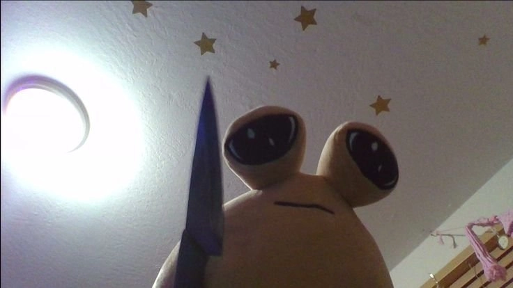 Khi con mèo cầm dao meme, sự hài hước và bất ngờ sẽ khiến bạn không thể bỏ qua.