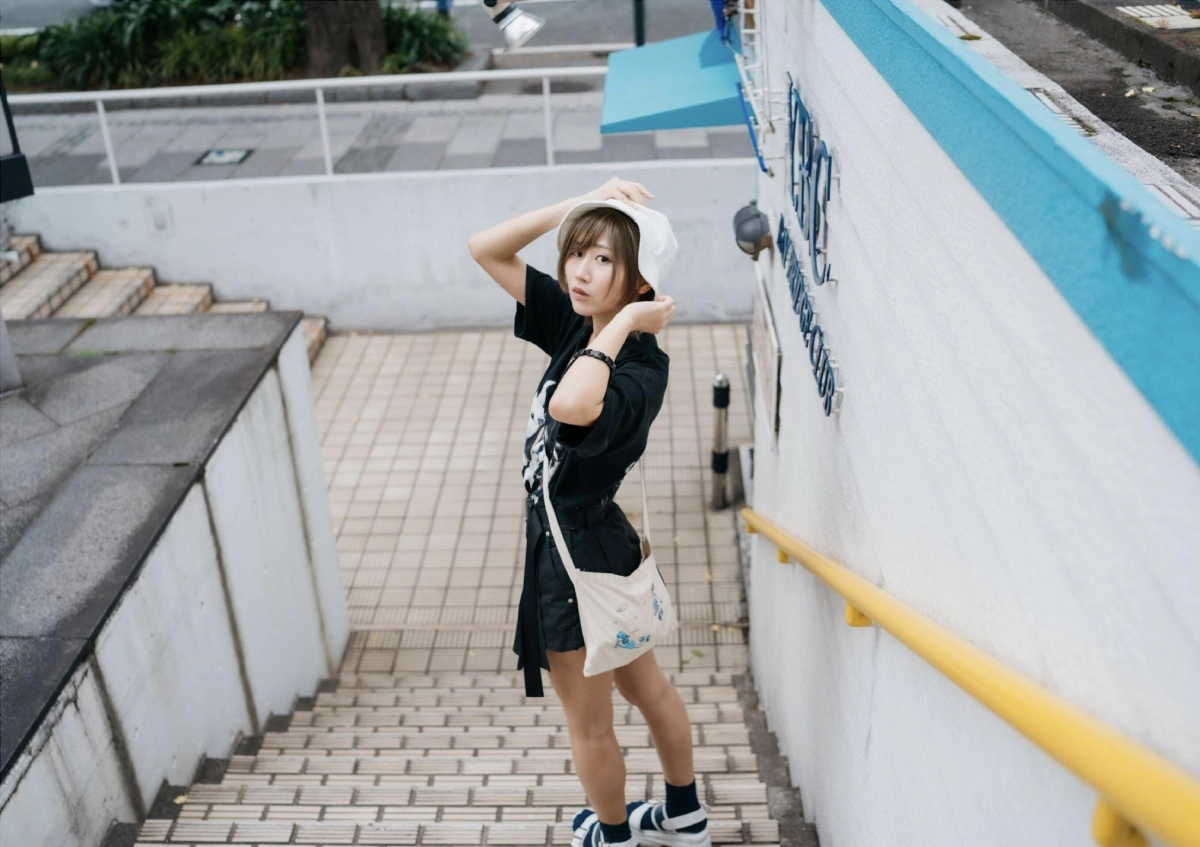 Mei Dong Miao cong vút sexy nóng bỏng cuốn hút