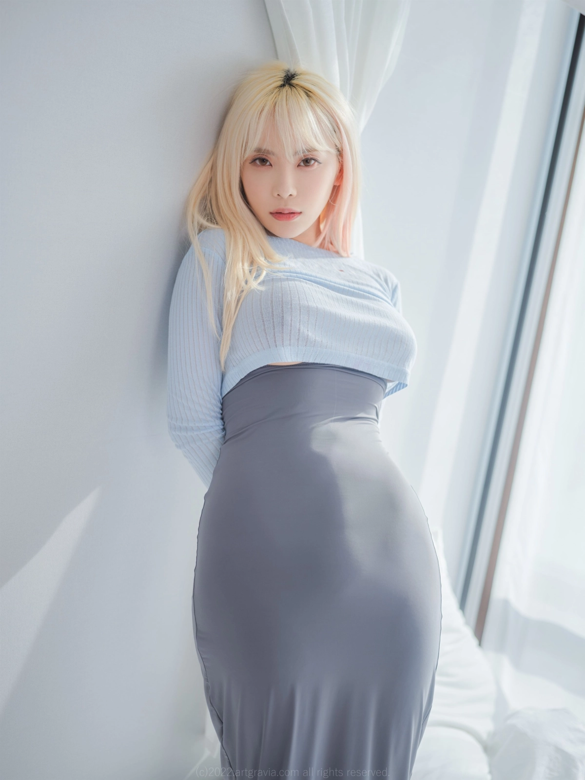 Quantity khoe lồn múp nóng bỏng dâm đãng